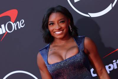 Simone Biles åpner om brystoperasjonen: – Kunne ikke bevege meg