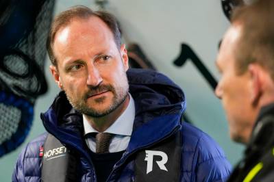 Kronprins Haakon til VG: – Jeg leser ikke min ektefelles e-poster