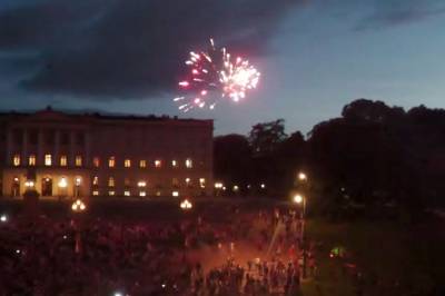 Elleville scener etter tapet: – Svenskene kommer til å synes det er «too much»