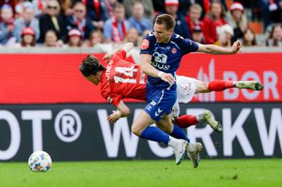 Utvisning og skadedrama: – Skjønner ingenting