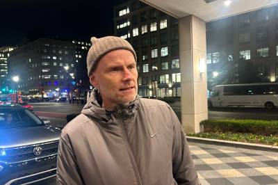 Her er Solbakken på plass i USA: – Kunne klart meg uten dette