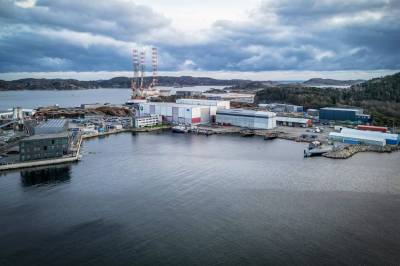 Skjøt 46 duer på rundt tre uker