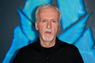 James Cameron forlater USA for godt: 