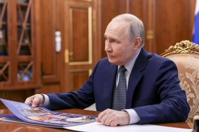 Putin gjemmer seg for droner og attentat, ifølge etterretningsrapport