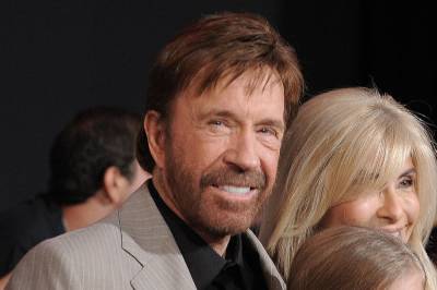 Chuck Norris døde brått