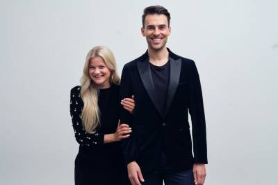 To fulle hus venter Sandra og Kim i kveld