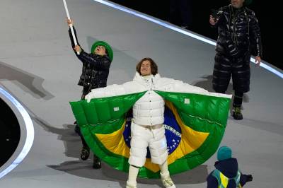 OL:  Braathen-show under åpnings­seremonien