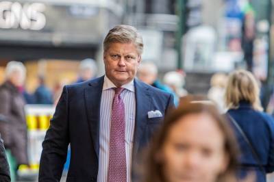 Shippet ut Aker-aksjer dagen før gigakontrakten