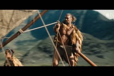 Jason Momoa leder an i actionfylt siste titt på Chief of War