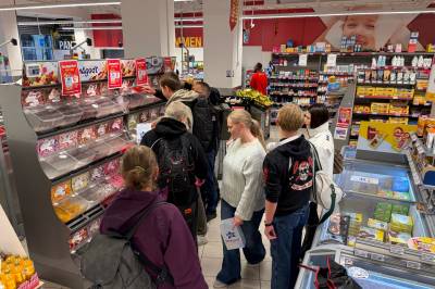 Tomme smågodthyller hos Extra: – Det er kjipt