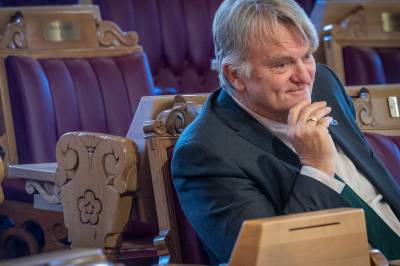 Høyre-mannen applauderte Støres angrep på Frp: – Knakende godt sagt 