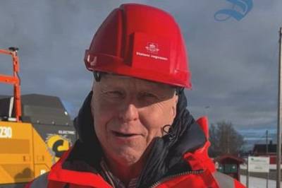 Se video: Her settes spaden i jorda for ny sykkelvei mellom Slitu og Sekkelsten