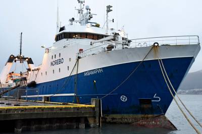 DN mener: Russiske fiskebåter som spionerer må det reageres mot
