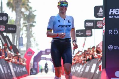 Historisk prestasjon: Løvseth med EM-gull i Ironman