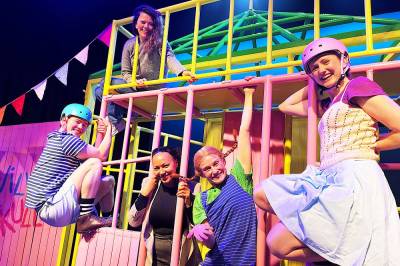 Verdens sterkeste på teater