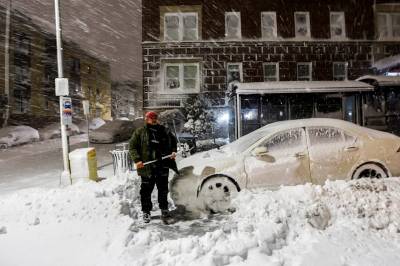 NÅ: Snøstorm på østkysten i USA