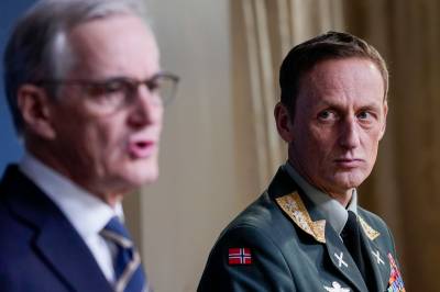 Forsvarssjefen sier han kunne vært tydeligere i F-16-uttalelse