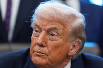 Trump om Grønland: – Vi får se hva som skjer