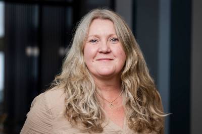 width=device-width, initial-scale=1