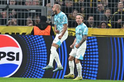 Se reaksjoner i pausen: Glimt fikk blytung start, men utliknet i Tyskland