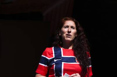 - Jeg var alene og hylgråt
