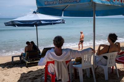 Nederlendere utvist fra Bali – inviterte til løping