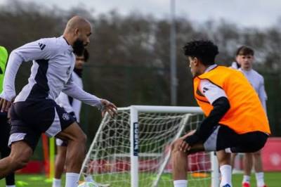 Manchester United har «pekt ut» JJ Gabriel til å slå Arsenal-rekorden i Premier League