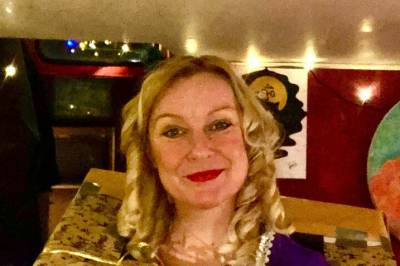 – Vi er en stor happy family!