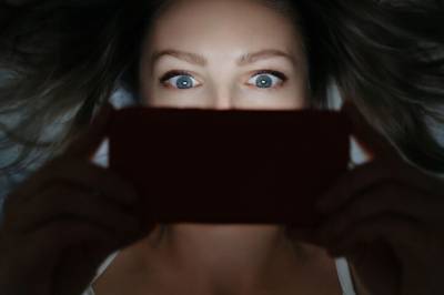 Forsker fant opp en sykdom. Kort tid etterpå begynte chatboter å omtale den som ekte