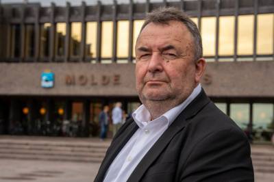 Rasar over ambulansekutt – trugar med å melde helseministeren for drap