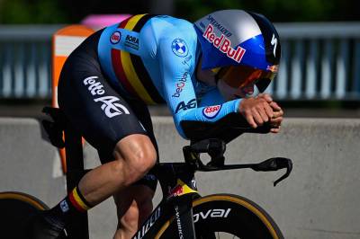 Remco Evenepoel utklasset feltet – tok sitt fjerde strake VM-gull i tempo