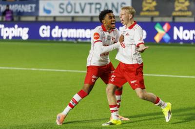 TV 2 erfarer: Fredrikstad-juvel (16) selges til Champions League-klubb