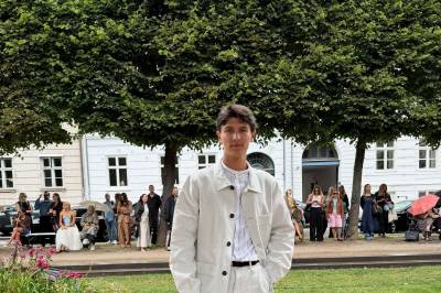 Greve Nikolai så kjæresten på catwalken