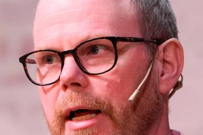 Medietoppene bruker et virkemiddel hentet fra en utdatert lærebok i PR