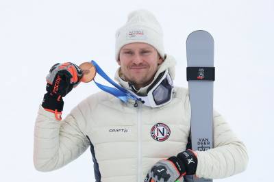 Henrik Kristoffersen klar for nytt skimerke