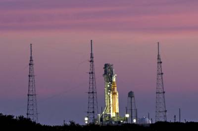 Nasas måneferd utsettes igjen – problemer med raketten