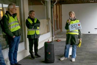 Folkeaksjonen krev utsetting av fabrikkbygging på nytt