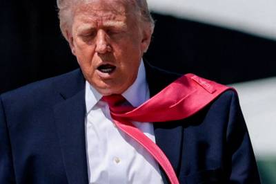 Trumps popularitet på økonomifronten synker