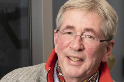 Svarer på kritikken