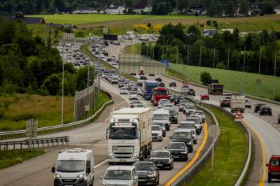 Advarer reisende mot E6-kaos