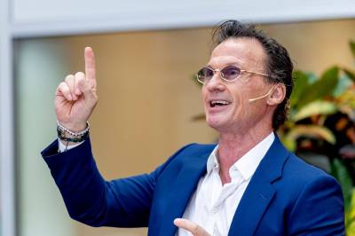 Stordalen setter pengene på Kjell Inge Røkke