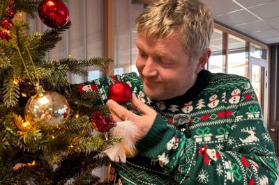 Laget julesang om gavekrisa