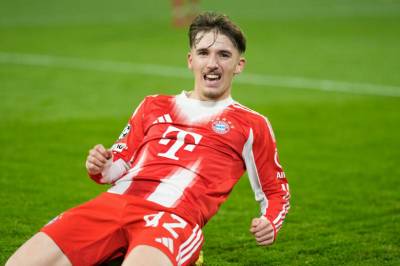 Bayerns supertenåring skrev CL-historie i comebackseier