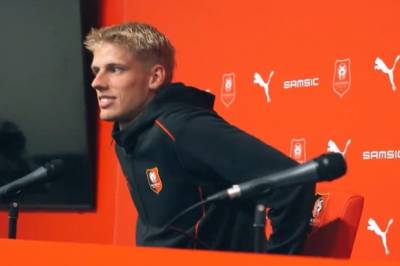 Tidligere Bodø/Glimt-stjerne Albert Grønbæk har endelig funnet klubb og liga som passer spillestilen