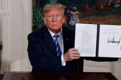 – Bombar Iran for å dekke over sine eigne feil