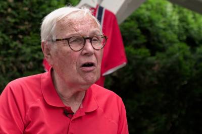 Arne Scheie (82) har sett alle VM-kampane: – Best å sjå for seg sjølv