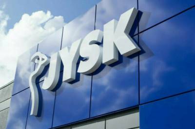 Stenger alle butikkene