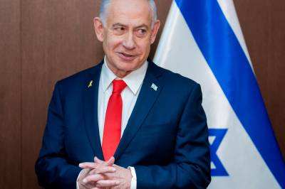 Vitner til Reuters: Israelske fly angriper Gaza