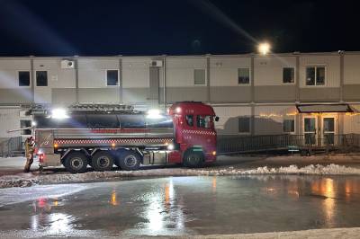 Brannvesenet sørger for skøyeteis