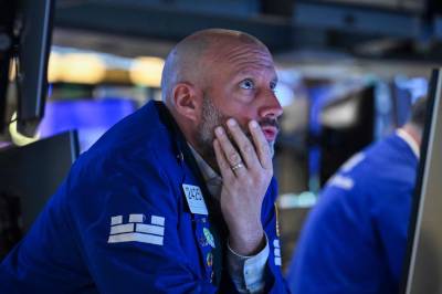 Markedene veier krigens utfall – Wall Street faller fra start